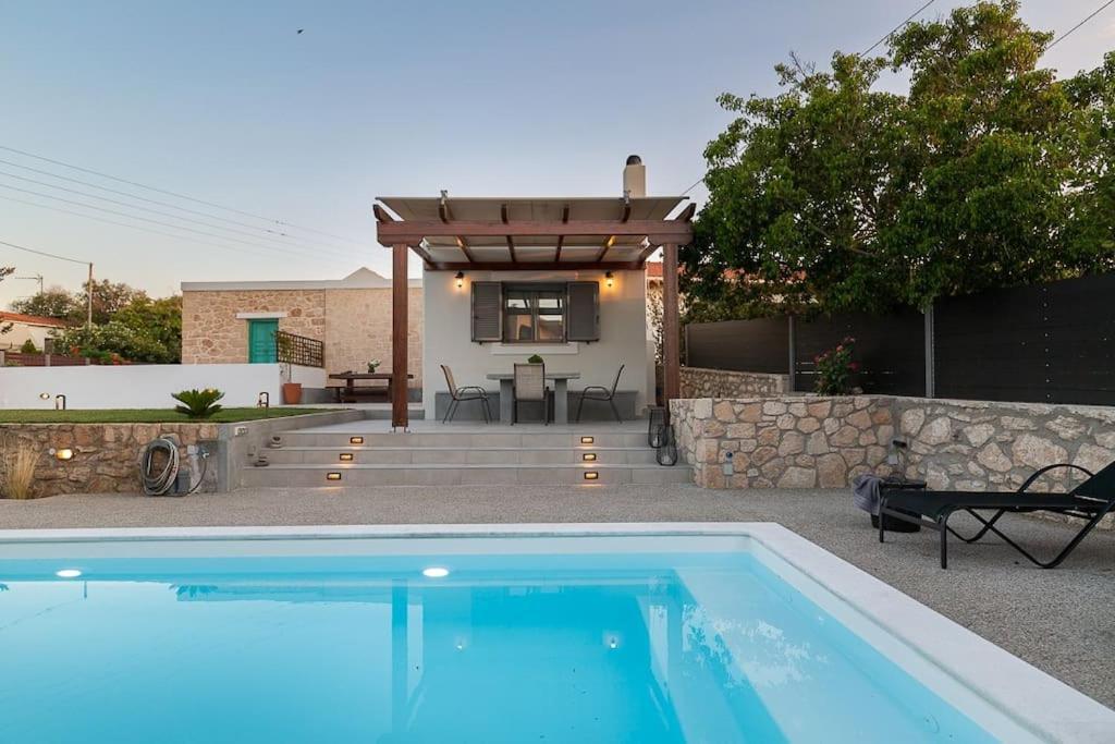 Van Louis Place Vathi  Exterior photo